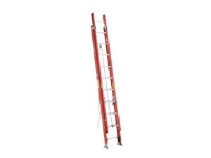 Werner Fiberglass Extension Ladder Type IA Duty Rating 300lb 24'