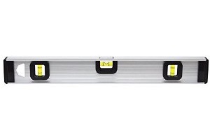 ALUMINUM LEVEL 18"