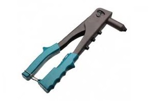 1/2" SINGLE NAIL CLAMP PK10