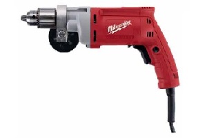 MILWAUKEE 1/2" MAGNUM DRILL 8AMP
